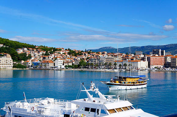 Split panorama from the ferry to Vis