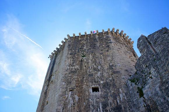 Kamerlengo Castle