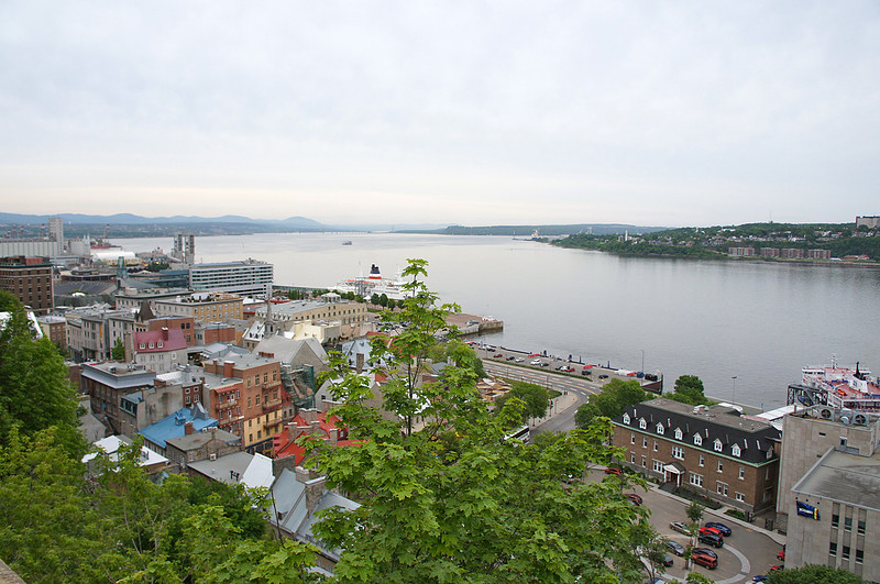 Here is a view from another window at Château Frontenac in Quebec. Isn't this a nice view to wake up to?